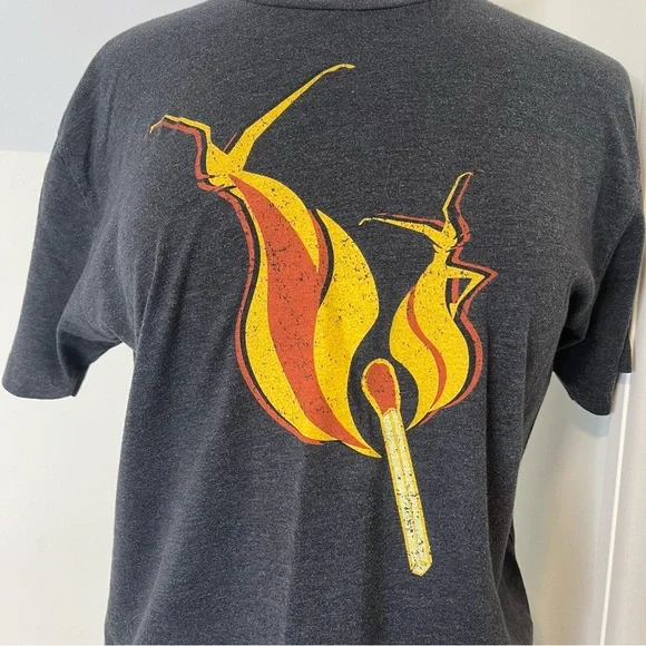 Dave Matthews Band 2010 Flame Matchbox Grey Tour Tee Shirt